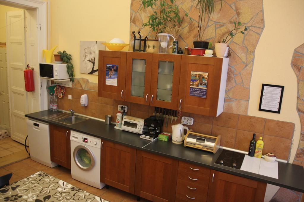 Budapest Centrum Cozy Hostel Экстерьер фото