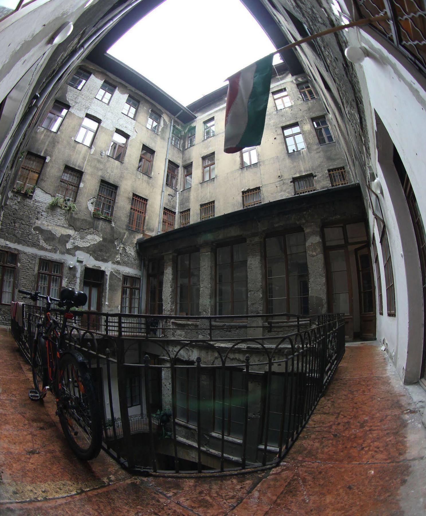 Budapest Centrum Cozy Hostel Экстерьер фото